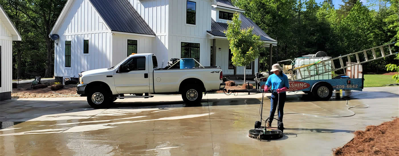 Williamston SC Concrete Driveway Cleaning Services